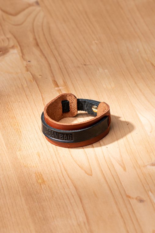 Bratara handmade din piele naturala URBAN BAG Louis