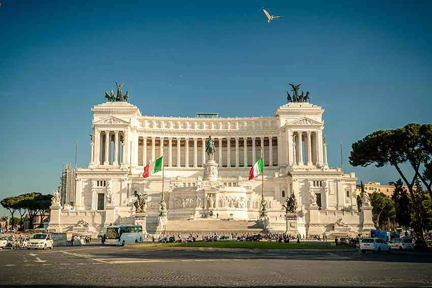 Gentile Urban Bag la Roma - Piata Venezia